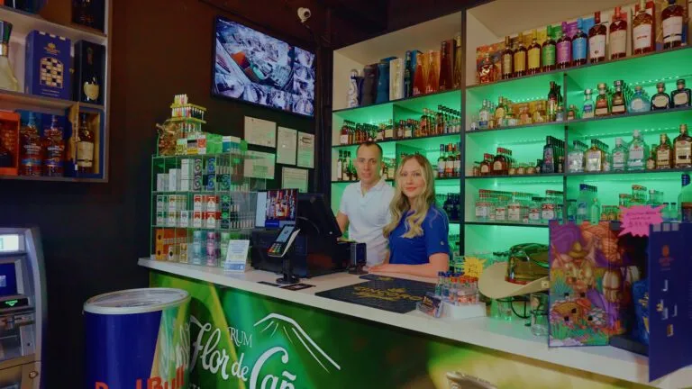 Bella’s Liquor in Miami, FL